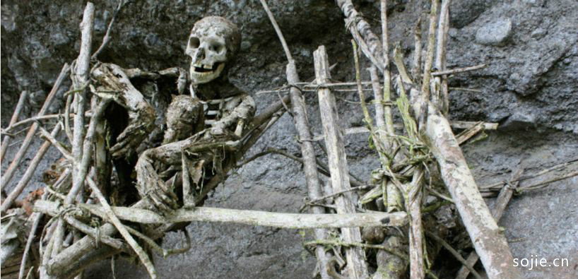 世界十大最可怕的旅游景点：巴布亚新几内亚的烟熏木乃伊