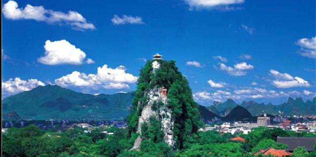 广西旅游必去十大景点排名，这些才是广西值得去的地方！