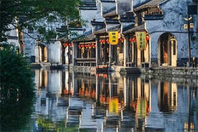 中国十大古镇排行榜 中国古镇旅游景区推荐
