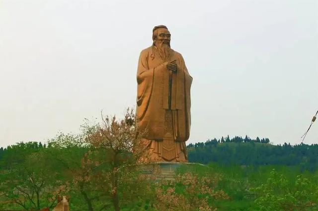 中国著名的十大巨型雕像不敢公布的秘密是什么？